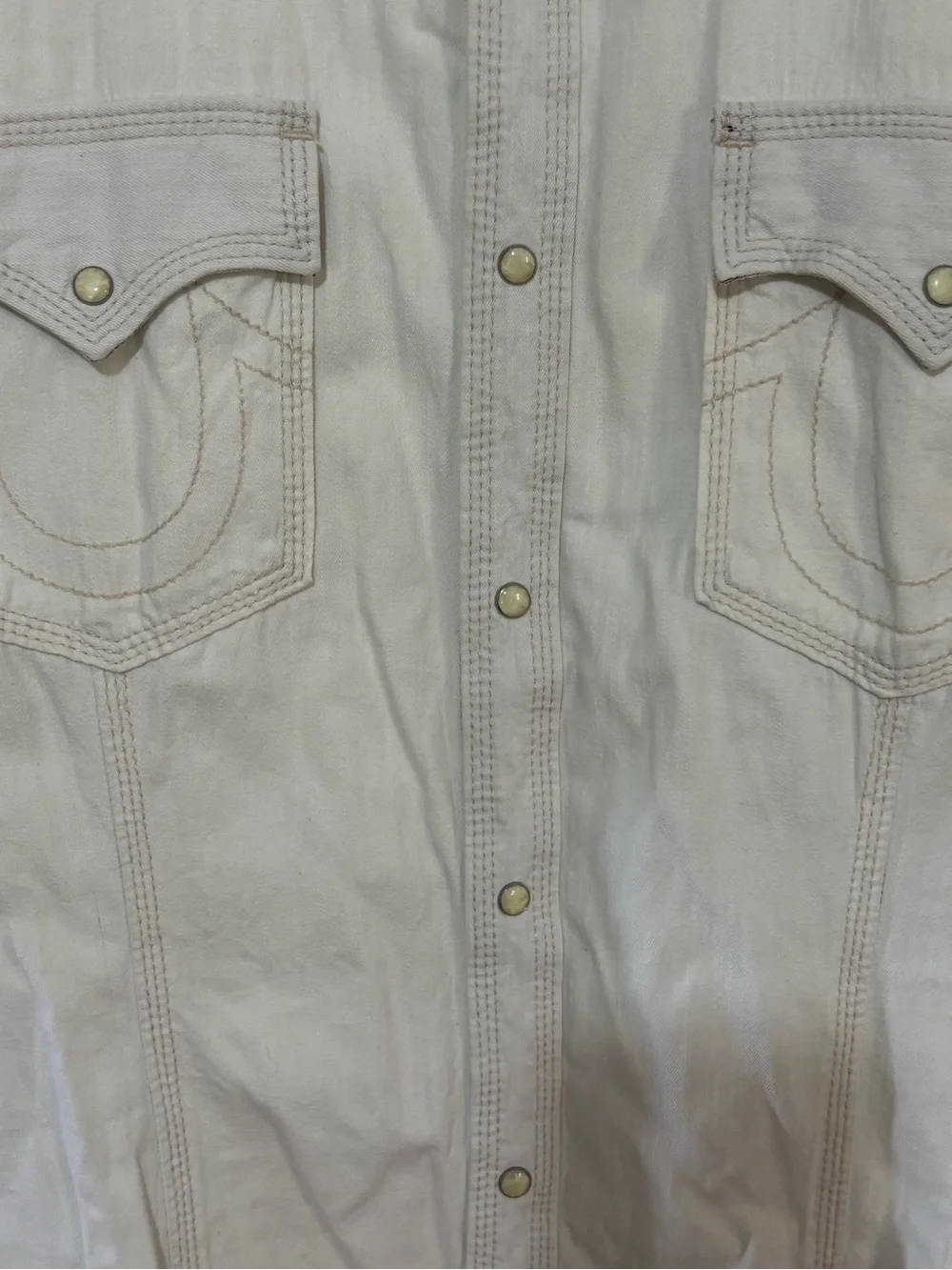 TRUE RELIGION JEAN SHIRT CREAMISH WHITE COLOR MENS SNAPP BUTTONS.